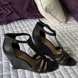 Jessica Simpson Black Strappy Wedges